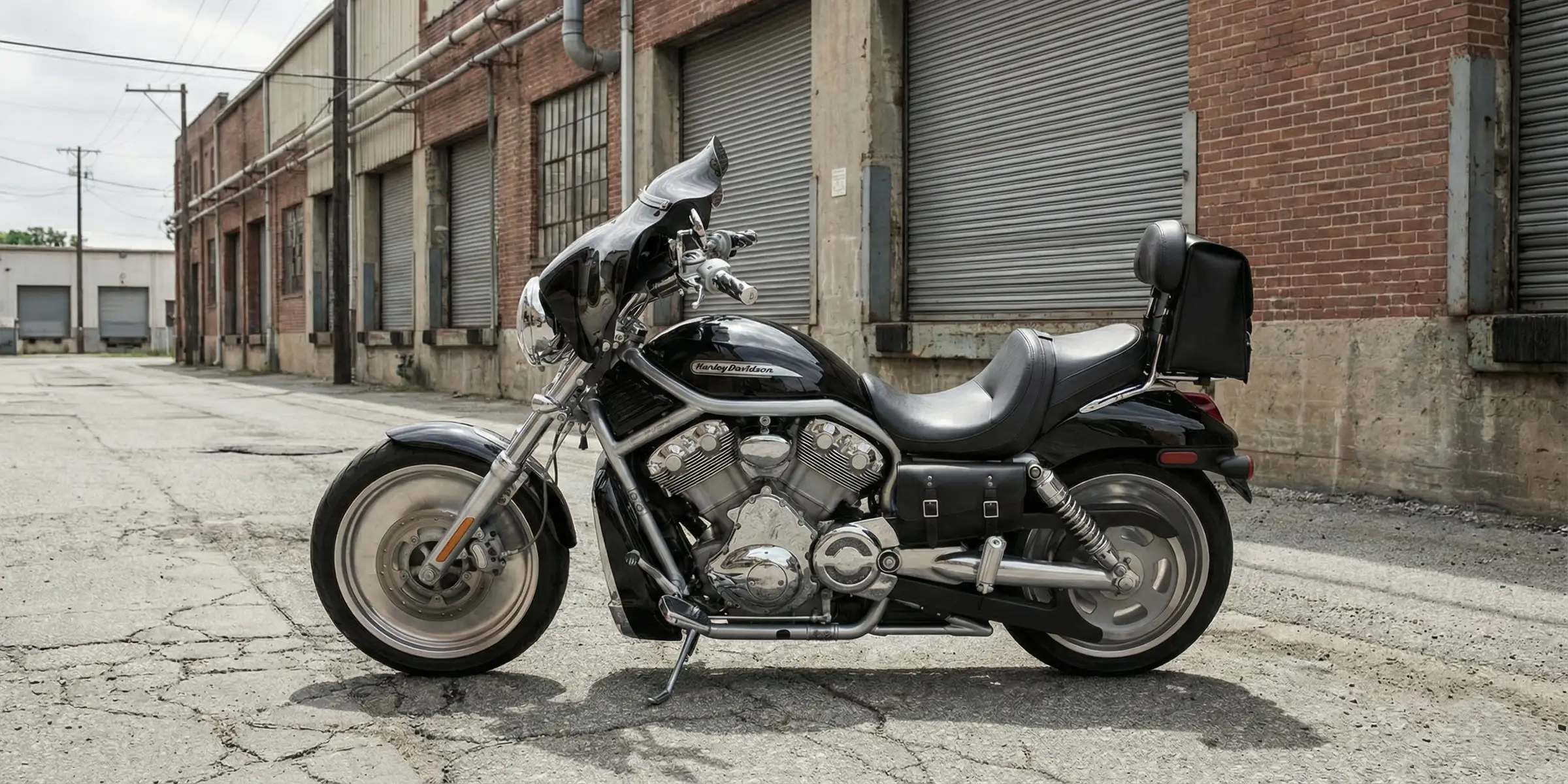 H-D® V-Rod Left Side Solo Frame Bag - VFL01