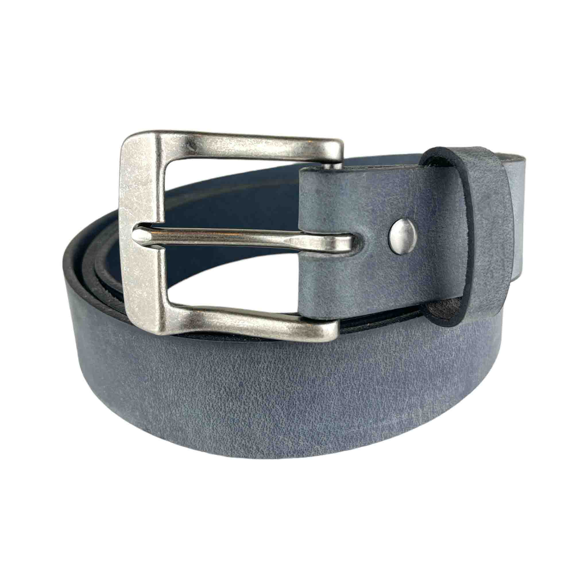 Introducing BAD&G CUSTOMS premium 1.5" Water Buffalo Leather Belts – a fusion of timeless craftsmanship and rugged elegance. Handcrafted with care, each belt showcases the unique character and durability of genuine water buffalo leather, known for its exceptional strength and natural grain patterns.