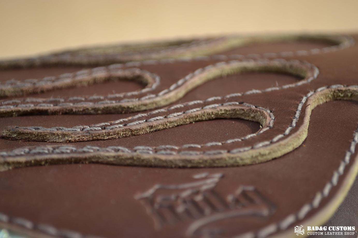 Harley-Davidson Dyna Leather Seat And Saddlebags with Flames