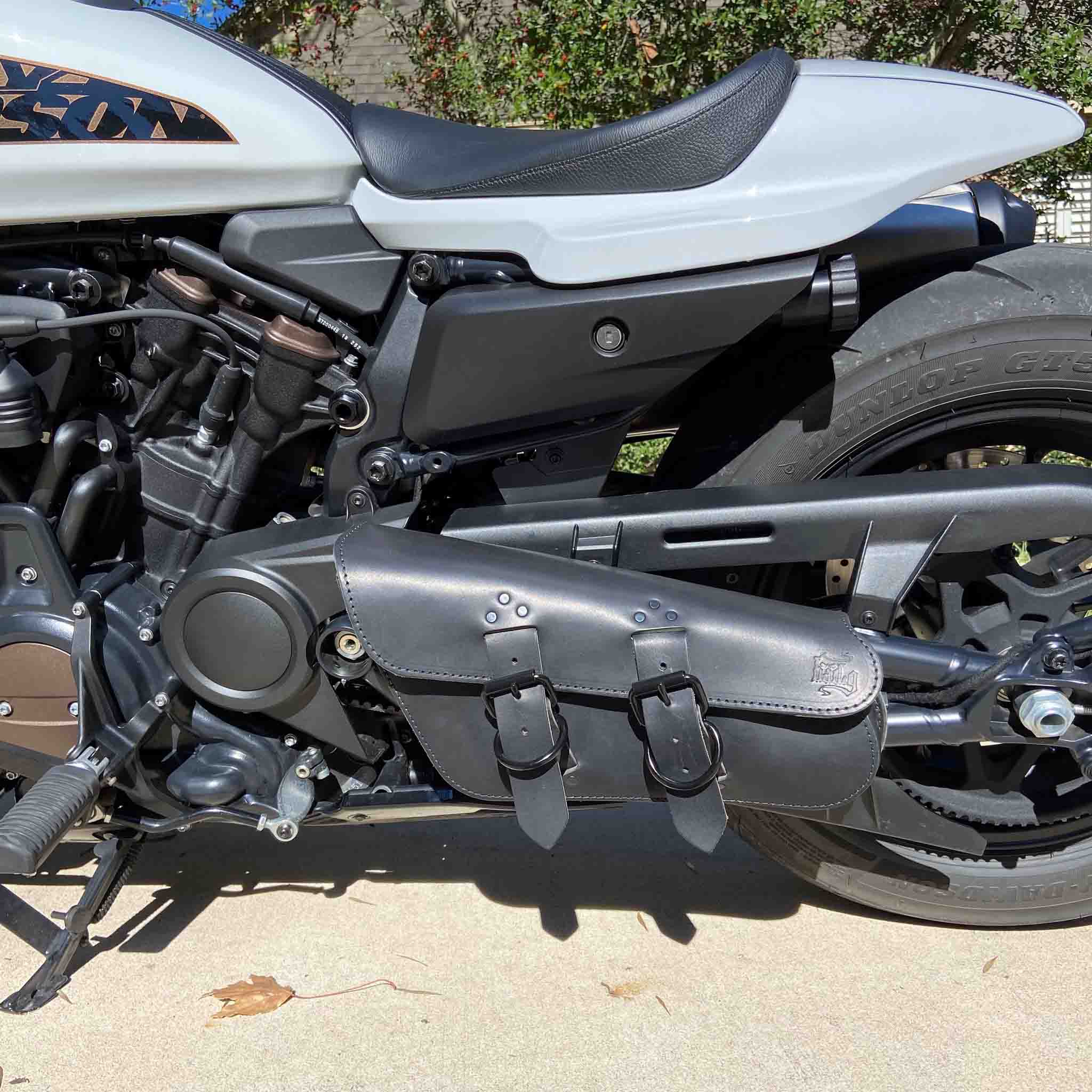 Upgrade your Harley-Davidson® Sportster S with the SL06 Left Side Solo Bag. Hand crafted in USA with premium leather and top quality hardware. Durable and stylish, it's the perfect fit for your motorcycle.