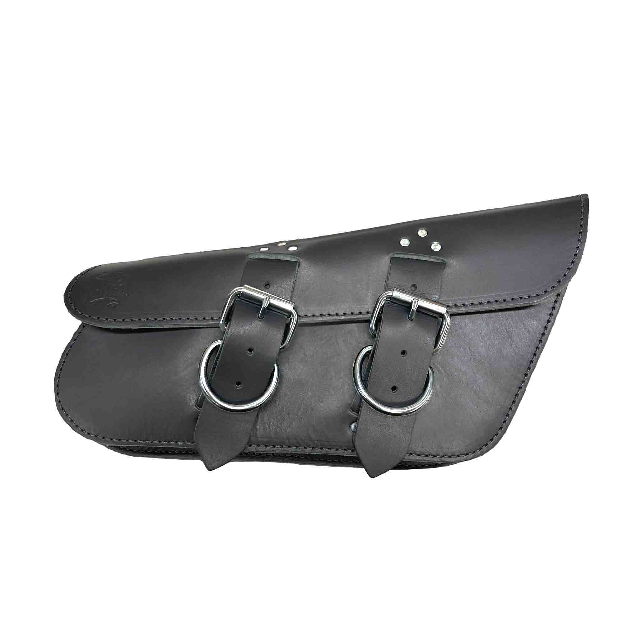 Upgrade your Harley-Davidson® Sportster S with the SR06 Right Side Solo Bag. Hand crafted in USA with premium leather and top quality hardware. Durable and stylish, it's the perfect fit for your motorcycle.
