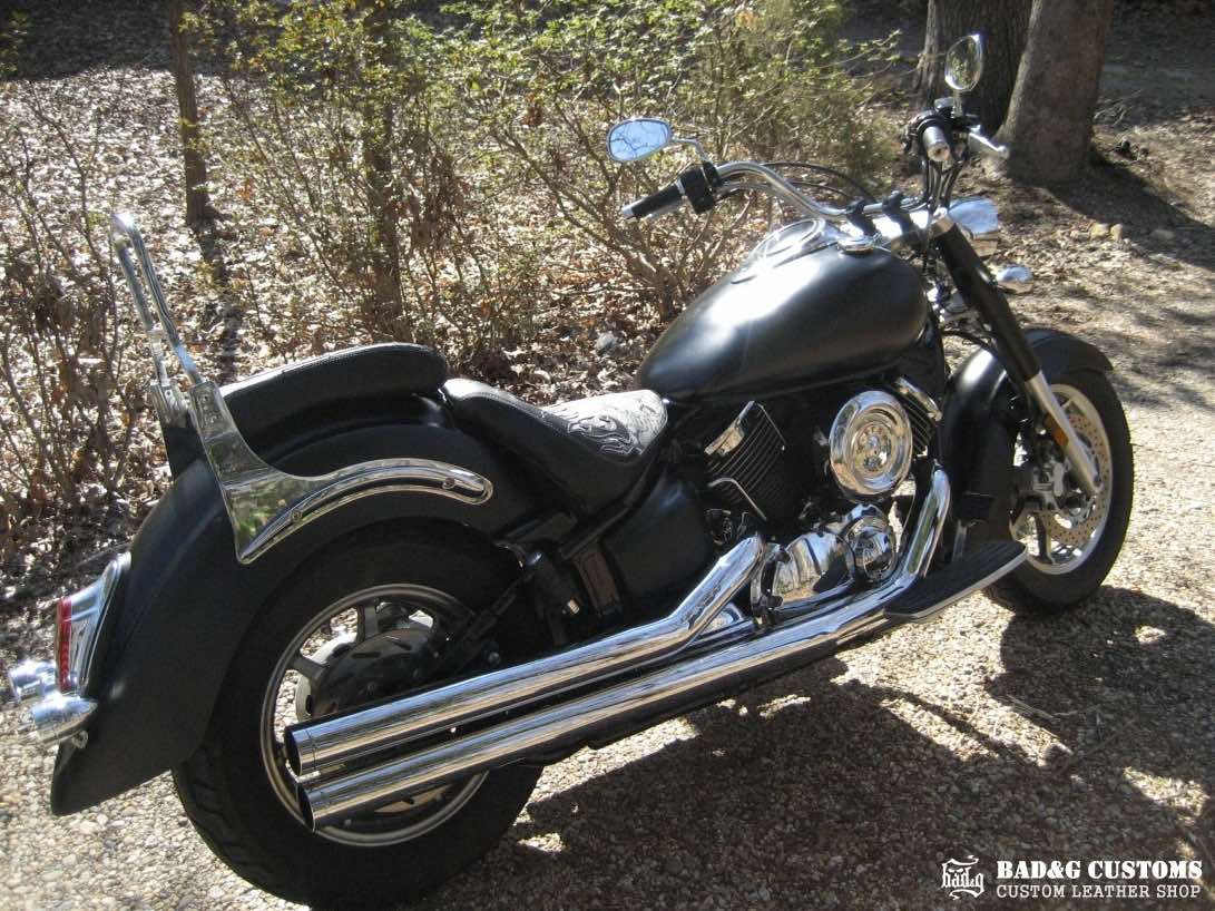 Yamaha V-Star Snake Skin Flames Custom Seat